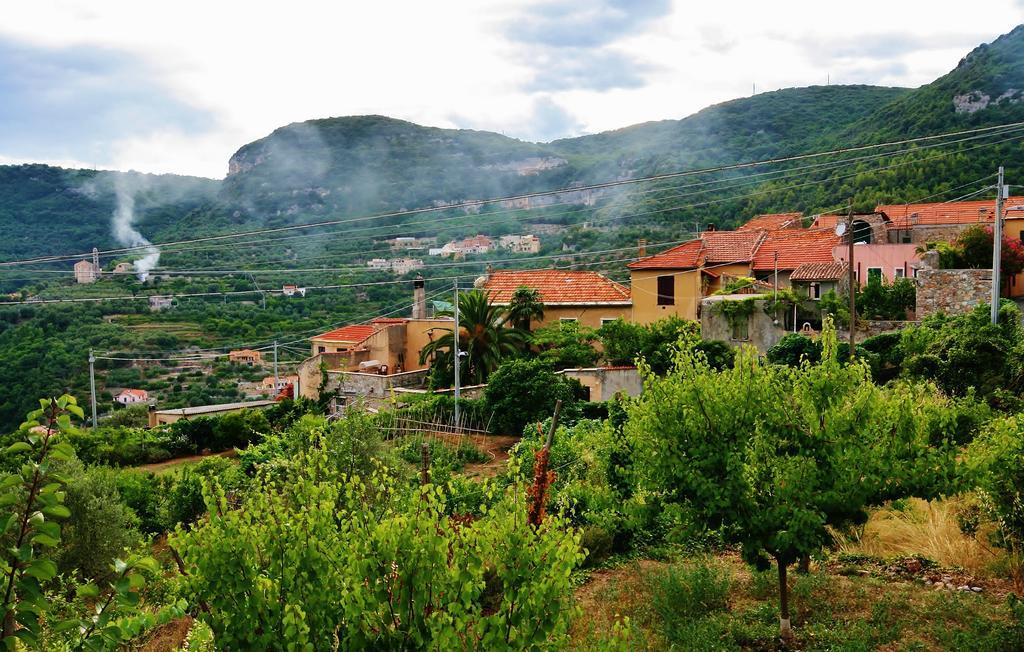 Agriturismo Barilaro Finale Ligure Exterior photo